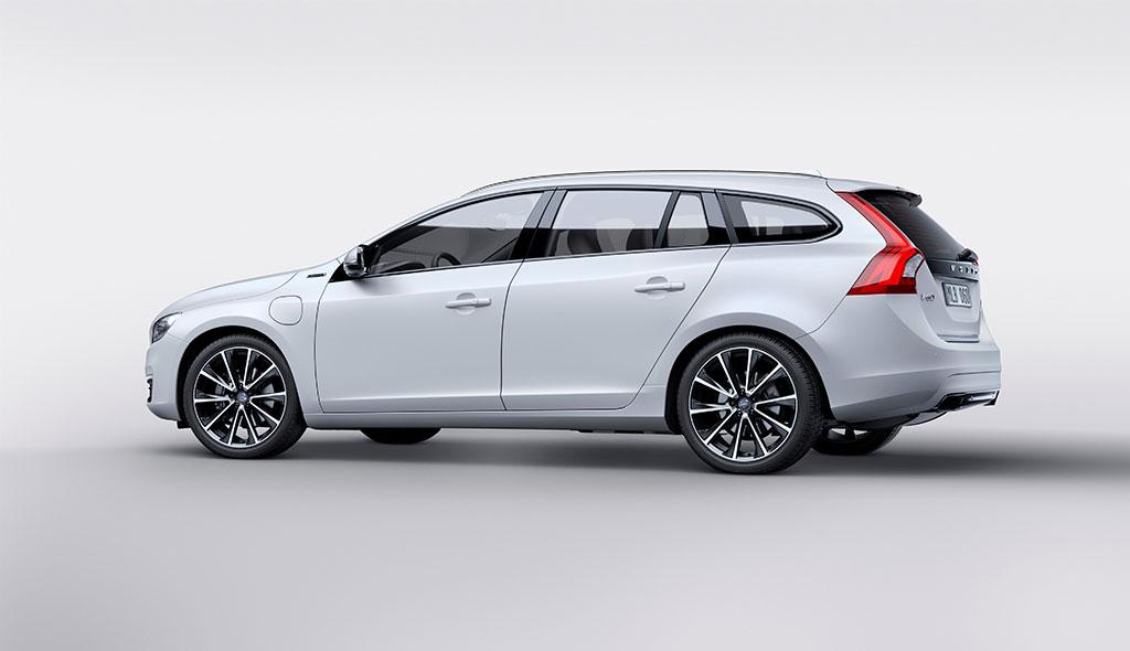 hd-genve_2015_volvo_v60_d5_twinengine_1-2