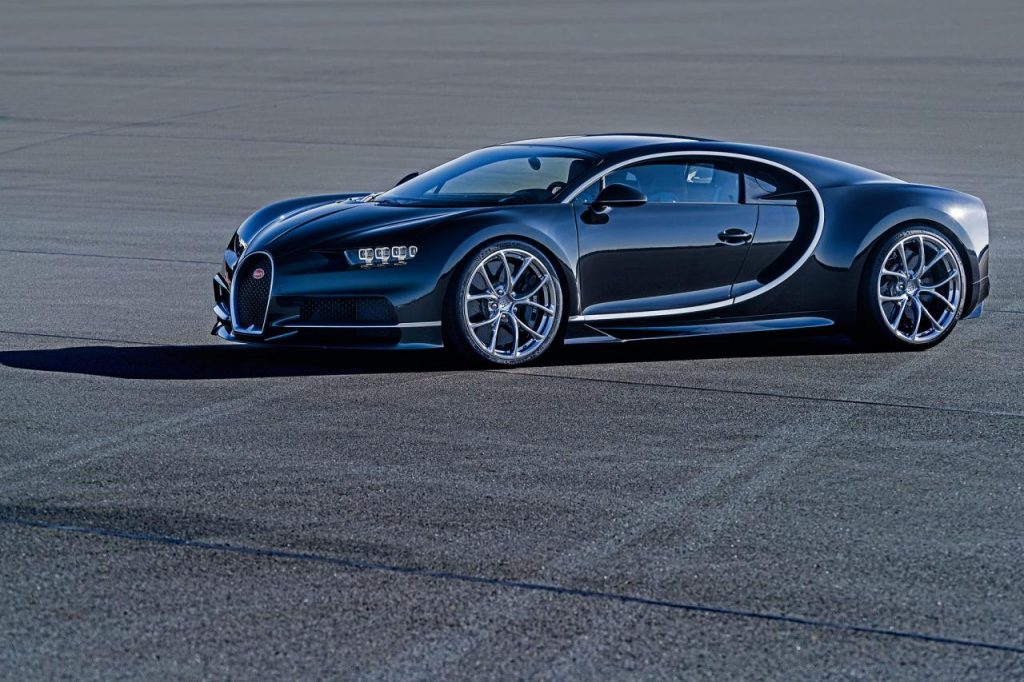 hd-genve_2016_bugatti_chiron_1-24