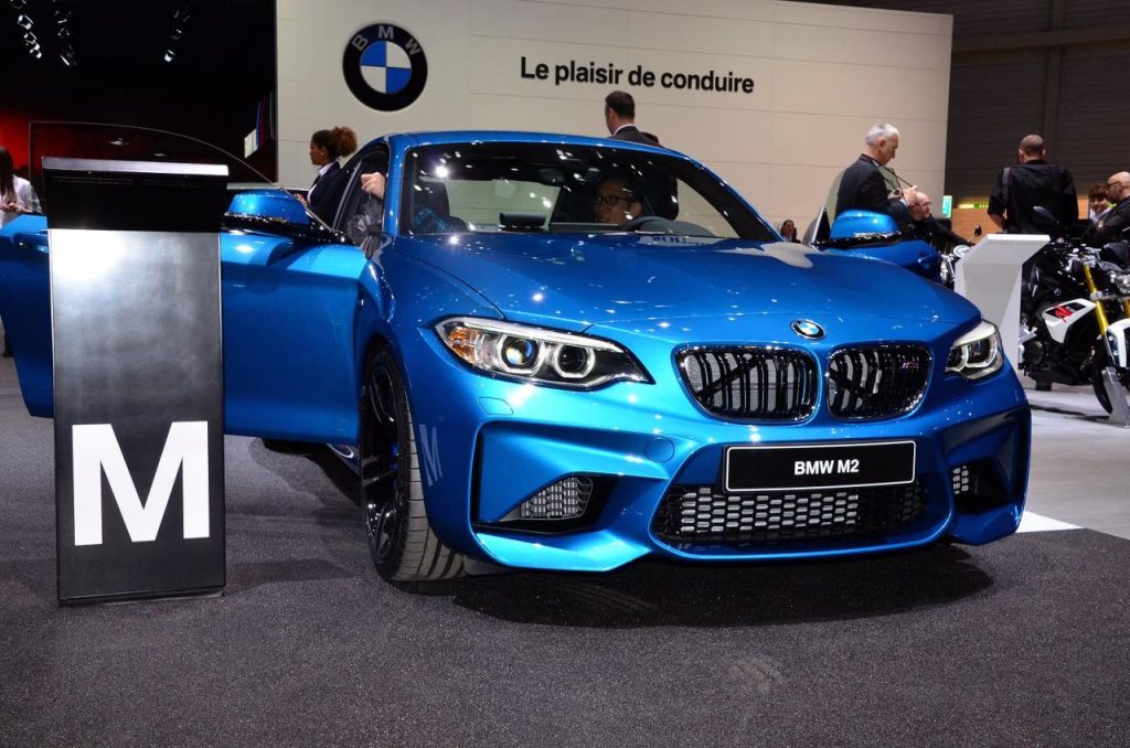 hd-genve_2016_live_bmw_m2_1-5