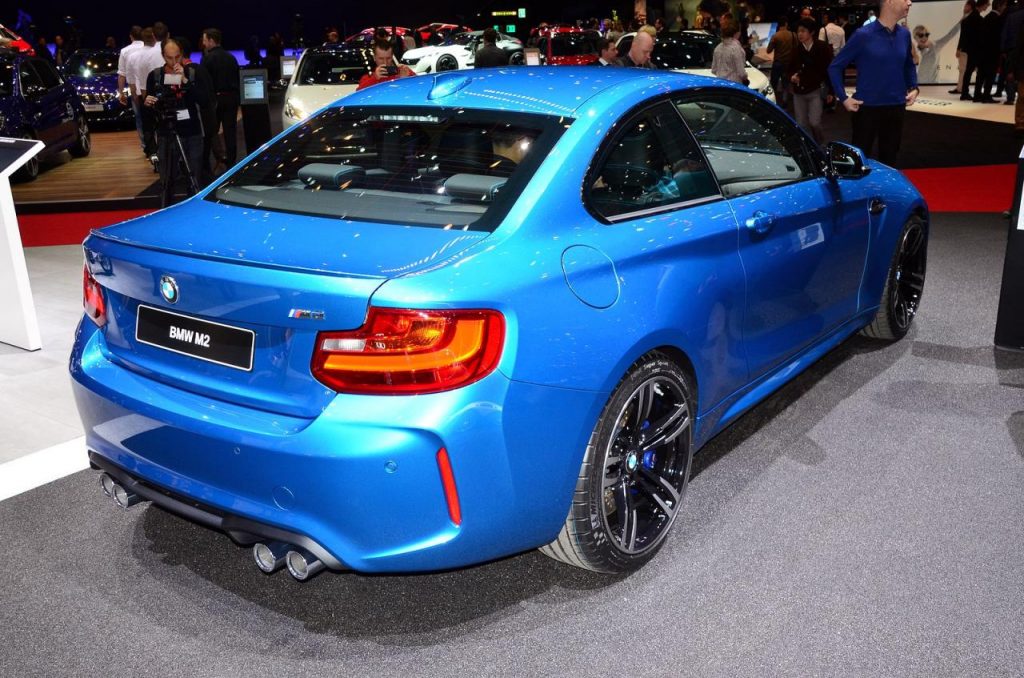 hd-genve_2016_live_bmw_m2_1-7