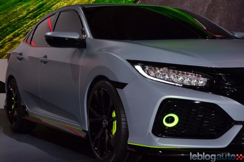 hd-genve_2016_live_honda_civic_hatchback_1-11