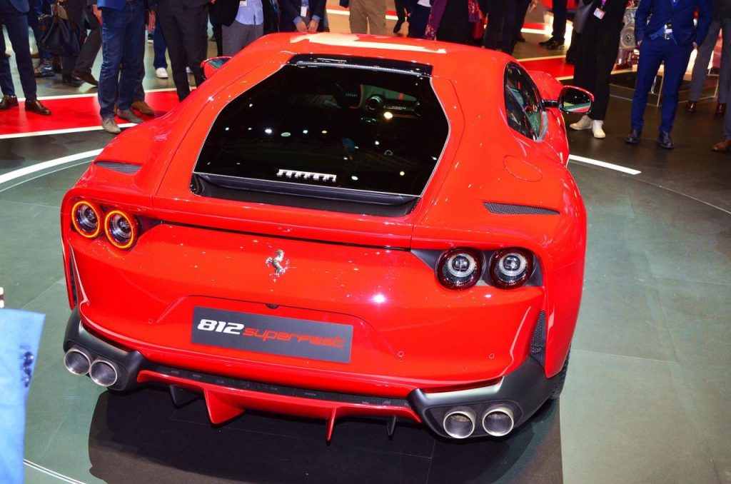 hd-genve_2017_live_ferrari_812_superfast_1-18