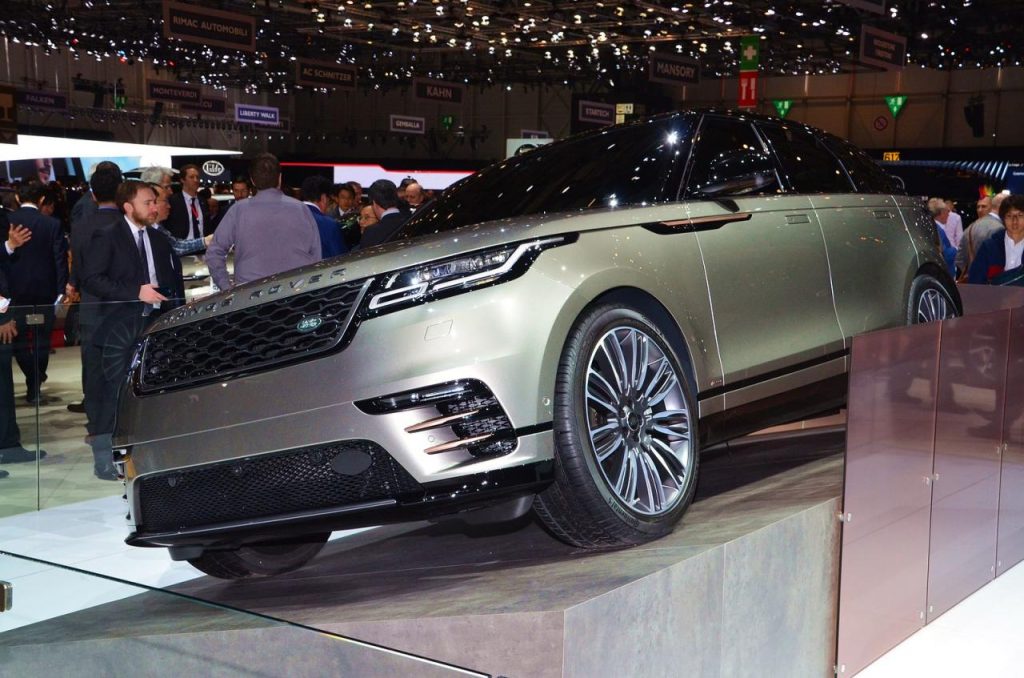 hd-genve_2017_live_range_rover_velar_1-25
