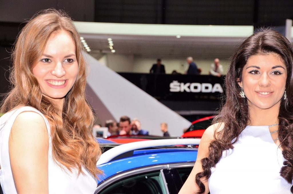hd-genve_2017_live_skoda_octavia_rs_245_et_scout_1-12