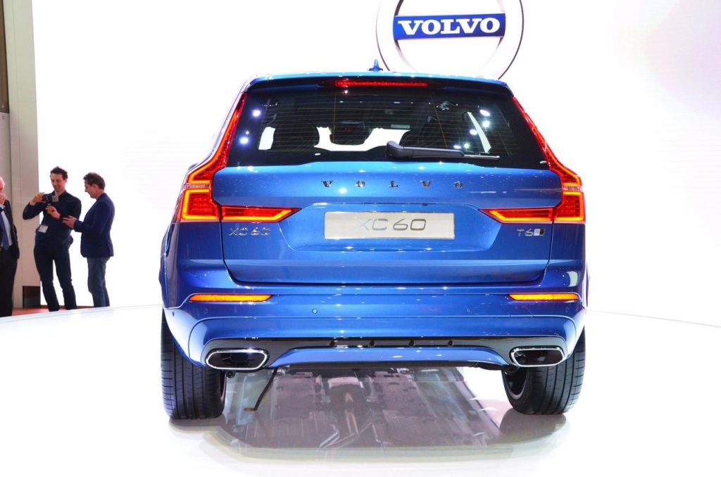 hd-genve_2017_live_volvo_xc60_1-1