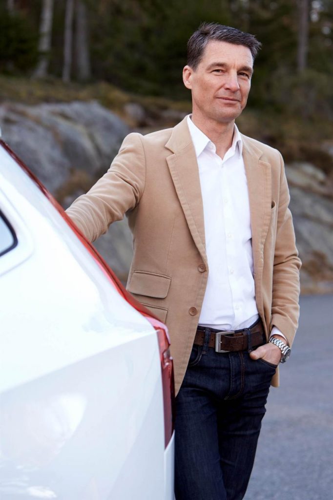 hd-genve_2017_live_volvo_xc60_2-20