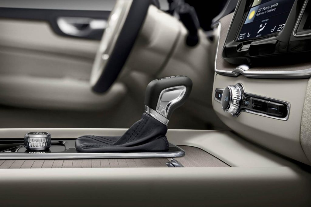hd-genve_2017_live_volvo_xc60_2-51