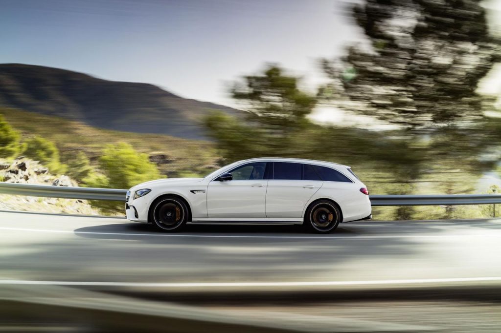 hd-genve_2017_mercedes_amg_e63_break_1-14