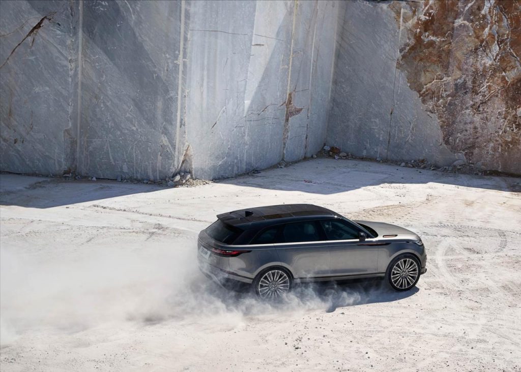 hd-genve_2017_range_rover_velar_s_attaque_au_macan_1-39