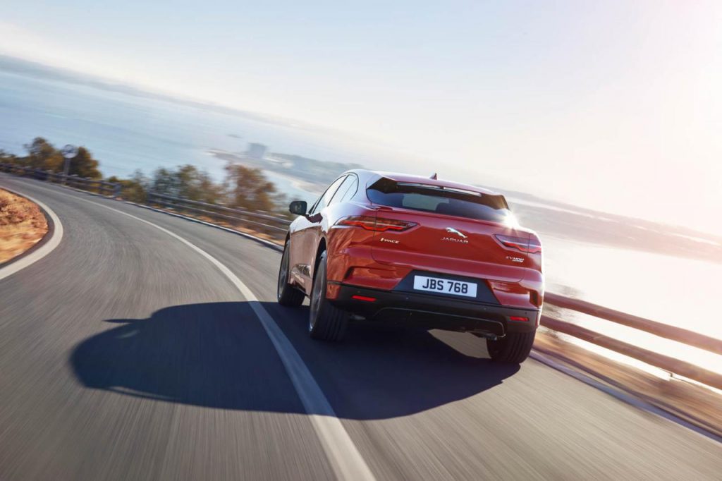 hd-genve_2018_jaguar_i_pace_2-100