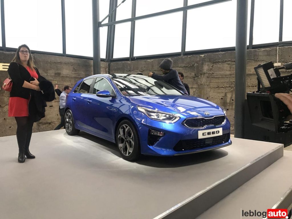 hd-genve_2018_kia_ceed_1-15