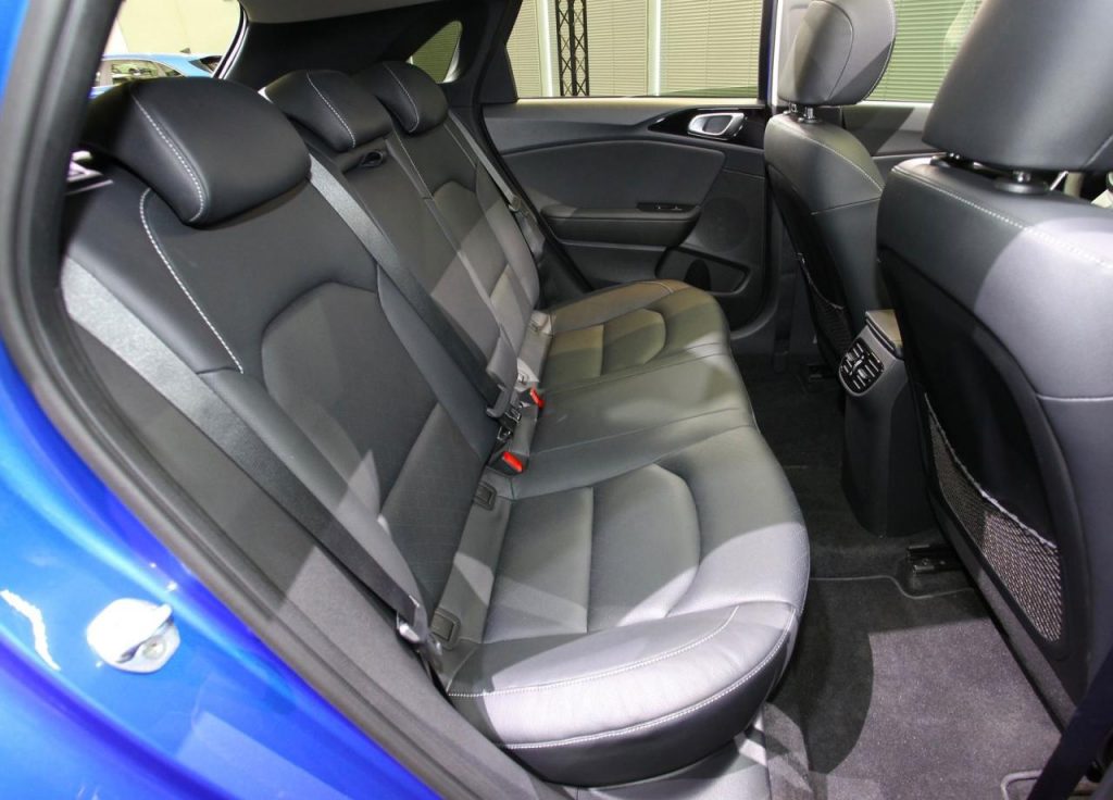 hd-genve_2018_kia_ceed_2-136