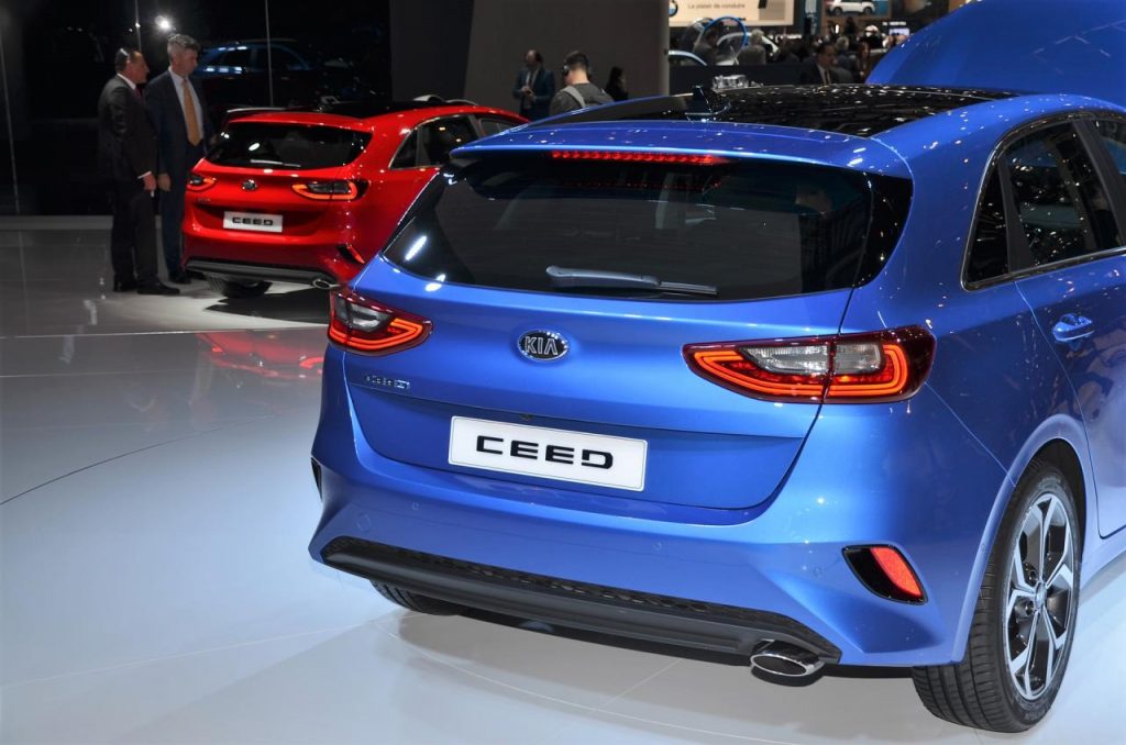 hd-genve_2018_live_kia_ceed_1-4