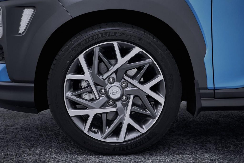 hd-hyundai_kona_maintenant_aussi_en_hybride_1-5