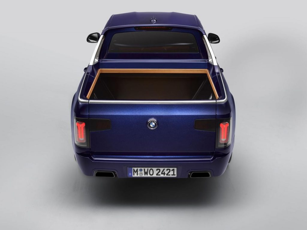 hd-insolite_bmw_x7_pickup_juste_un_exercice_de_style_1-7