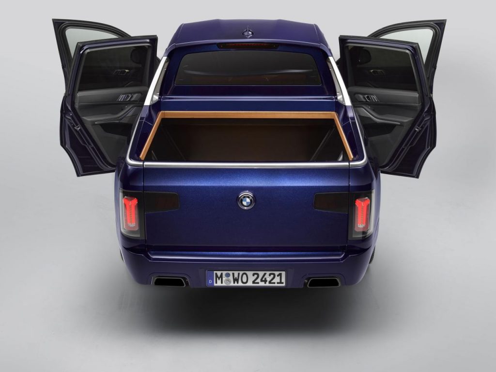 hd-insolite_bmw_x7_pickup_juste_un_exercice_de_style_1-8