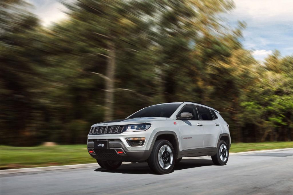 hd-jeep_compass_plus_de_dtails_et_de_photos_2-12