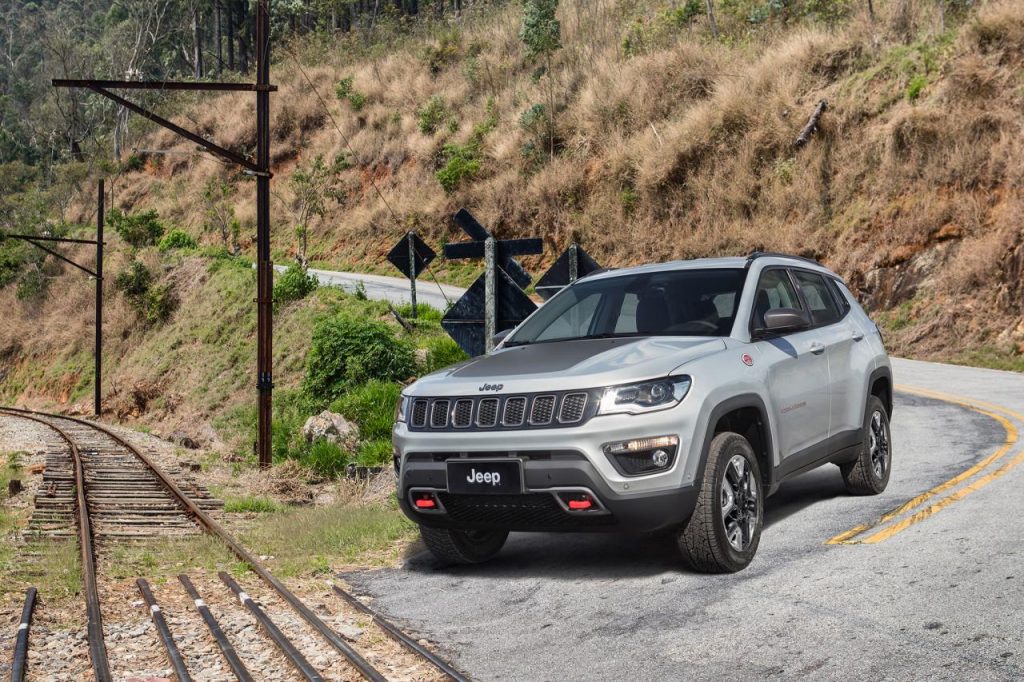hd-jeep_compass_plus_de_dtails_et_de_photos_2-14