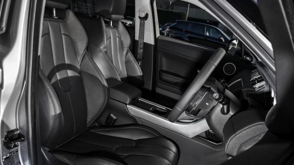 hd-kahn_design_et_le_range_rover_evoque_1