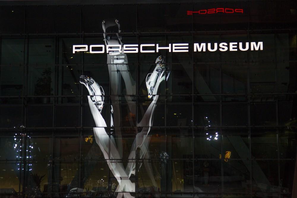 hd-la_911_devient_une_sculpture_1-2