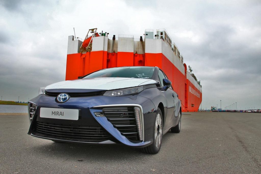 hd-la_toyota_mirai_dbarque_en_europe_1-2