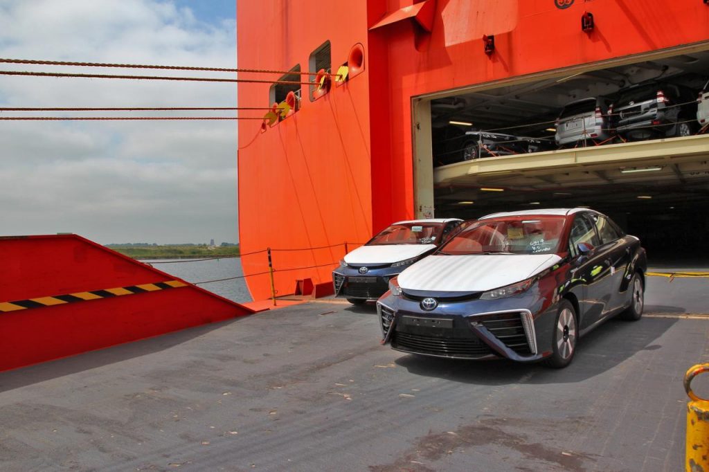 hd-la_toyota_mirai_dbarque_en_europe_1-7