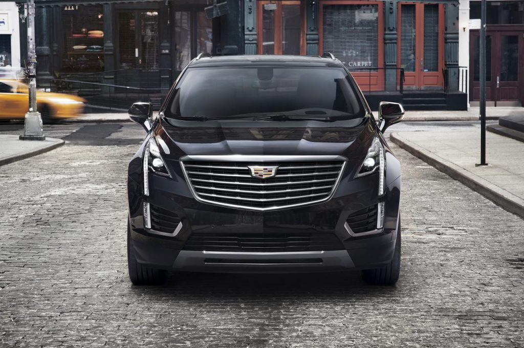 hd-le_cadillac_xt5_en_approche_finale_1-1