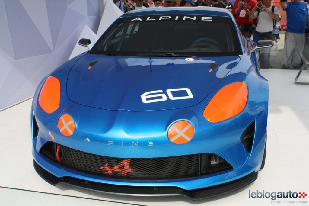 hd-le_concept_car_alpine_clbration_de_prs_1-7