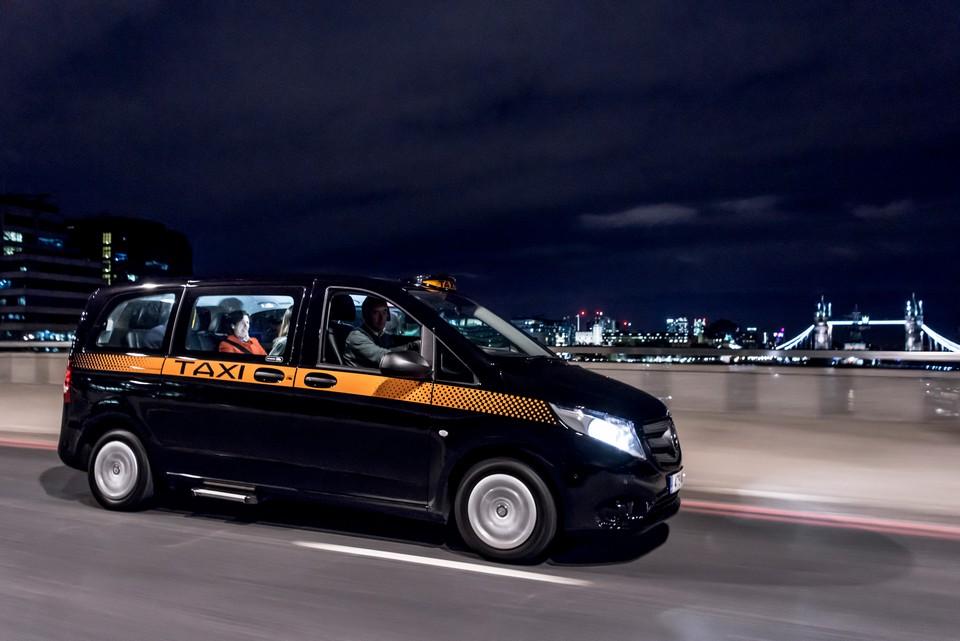 hd-le_mercedes_vito_joue_les_taxi_londres_1-1