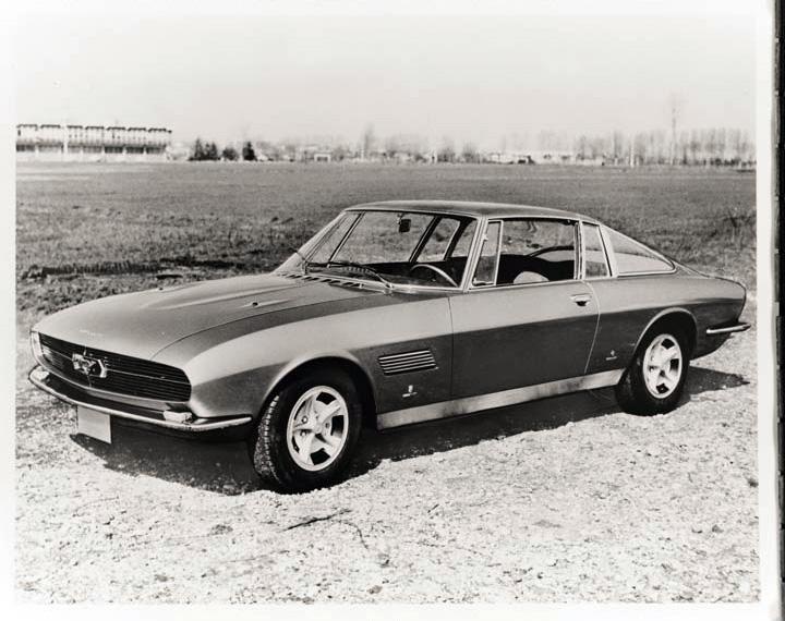 hd-les_concepts_bertone_bertone_ford_mustang_1965_1-6