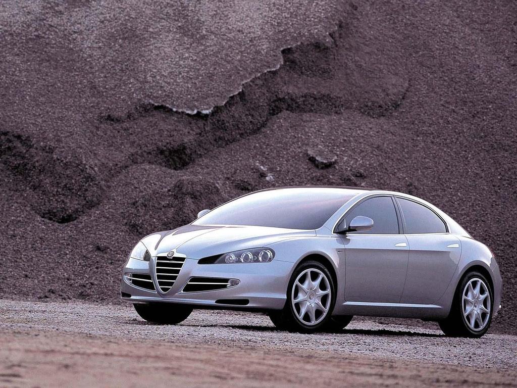 hd-les_concepts_italdesign_alfa_romeo_visconti_2004_1-6
