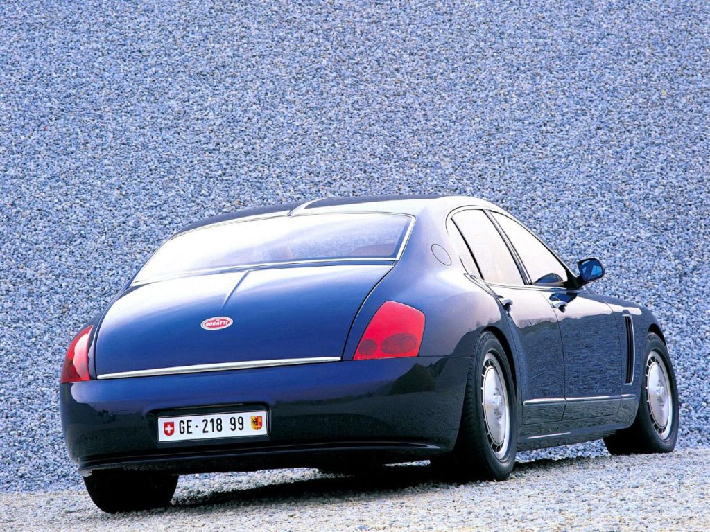 hd-les_concepts_italdesign_bugatti_eb218_1999_1-6
