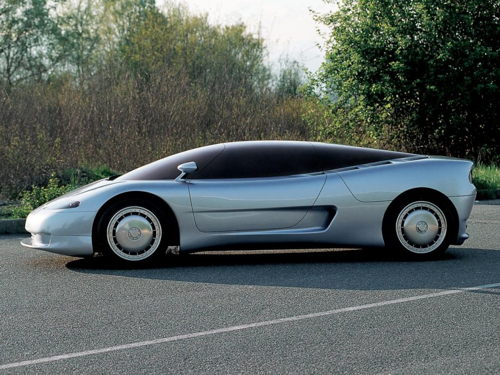 hd-les_concepts_italdesign_bugatti_id90_1990_1-2