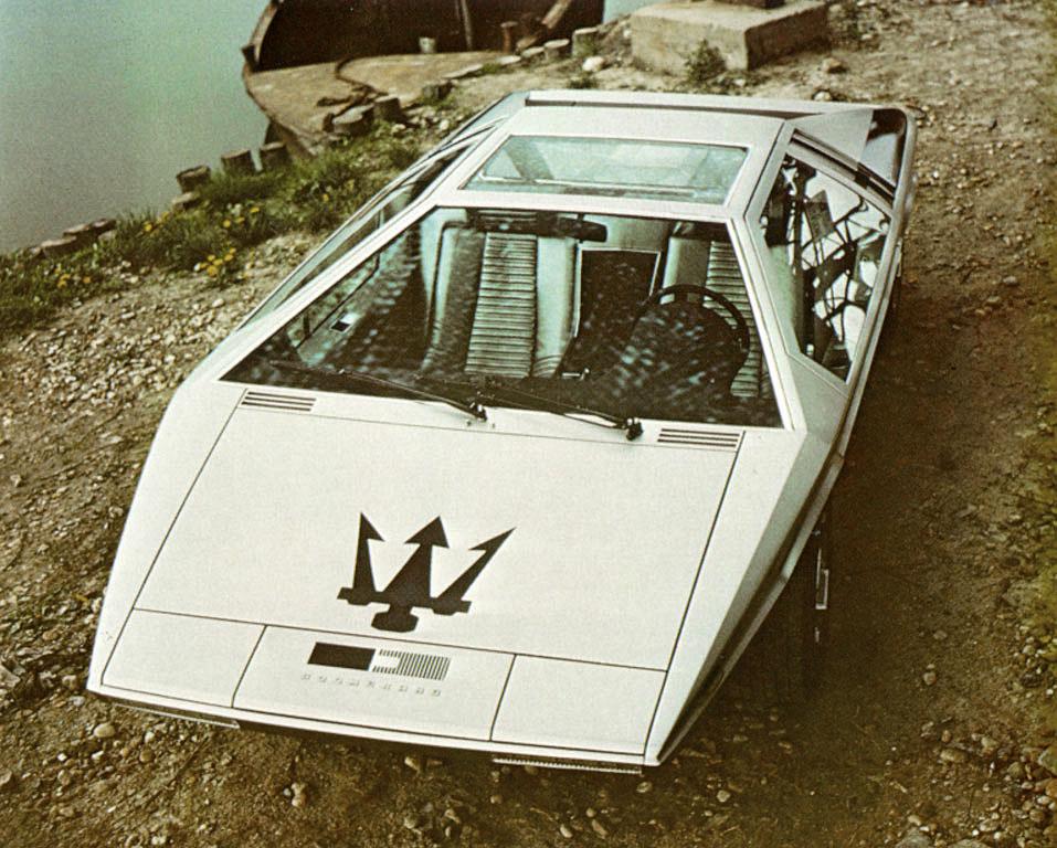 hd-les_concepts_italdesign_maserati_boomerang_1972_1-5