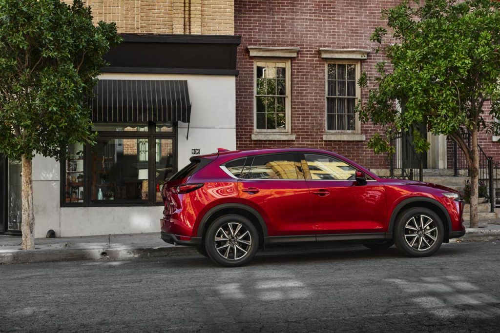 hd-los_angeles_2016_mazda_cx_5_1-30