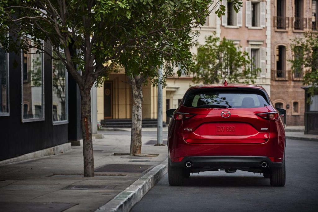 hd-los_angeles_2016_mazda_cx_5_1-43