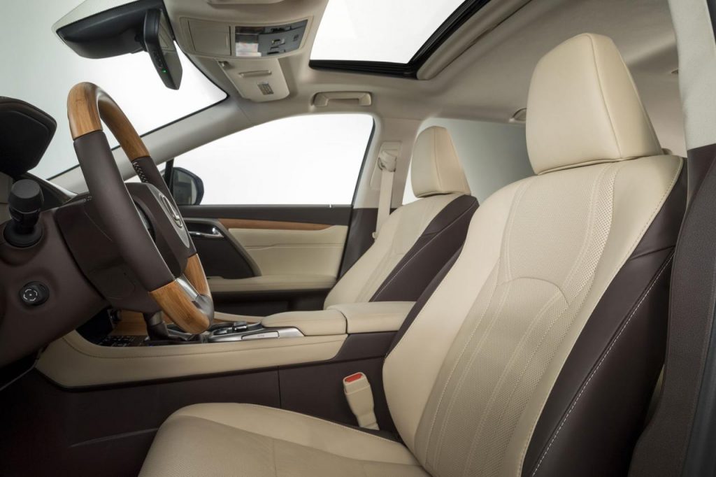 hd-los_angeles_2017_lexus_rx450hl_1-8