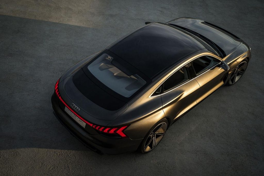 hd-los_angeles_2018_audi_e_tron_gt_concept_1-18