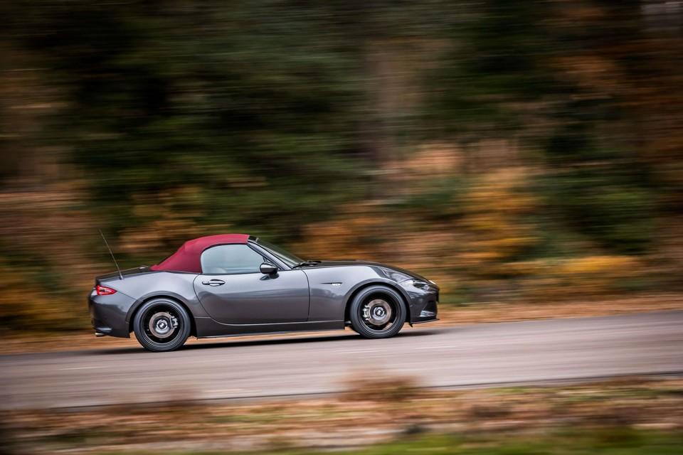 hd-mazda_mx_5_z_sport_1-12