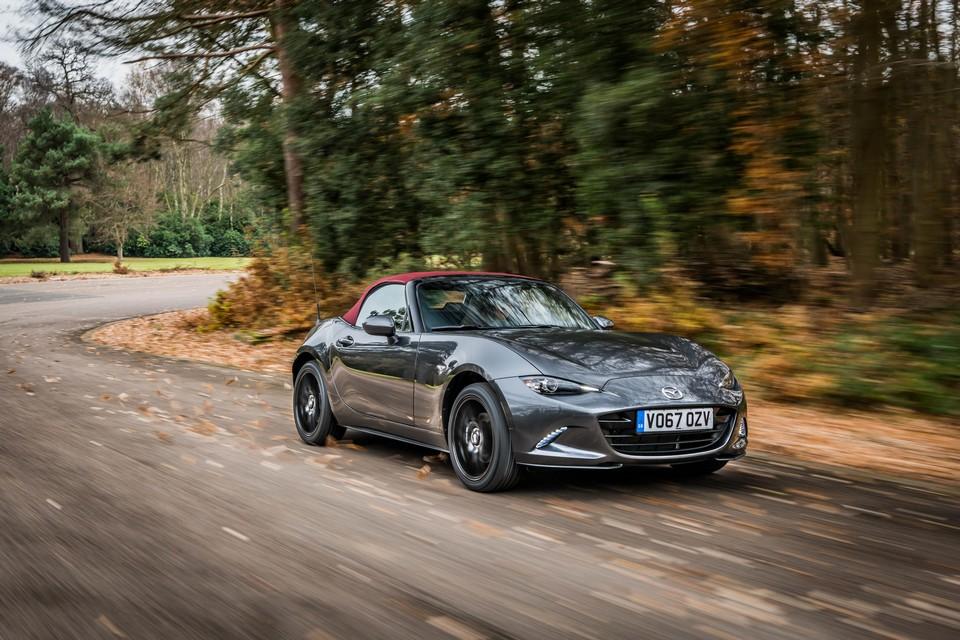hd-mazda_mx_5_z_sport_1-4
