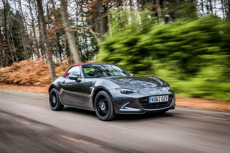hd-mazda_mx_5_z_sport_1-8