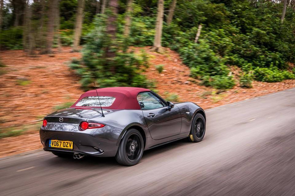 hd-mazda_mx_5_z_sport_1-9