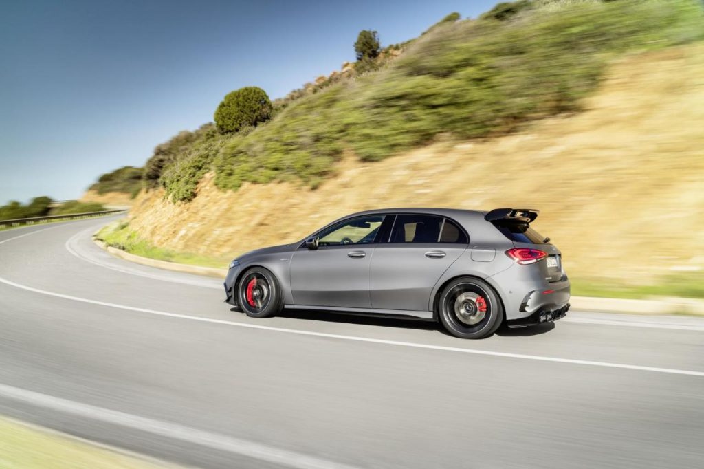 hd-mercedes_amg_a_45_4maticplus_et_cla_45_4maticplus_les_enfants_terribles_1