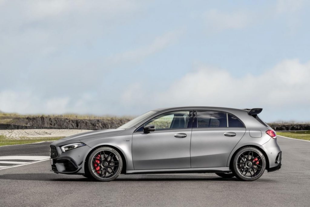 hd-mercedes_amg_a_45_4maticplus_et_cla_45_4maticplus_les_enfants_terribles_1-22