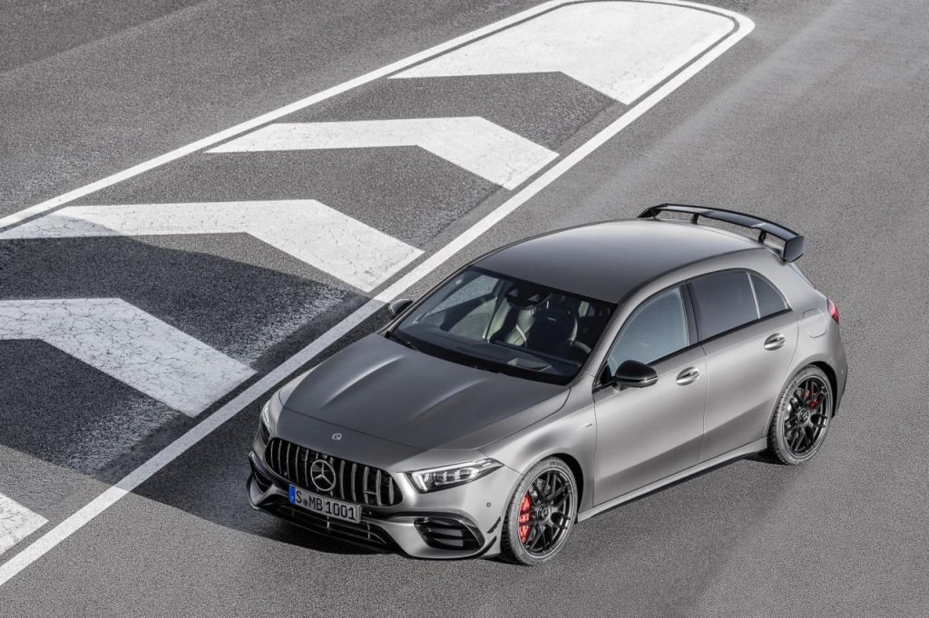 hd-mercedes_amg_a_45_4maticplus_et_cla_45_4maticplus_les_enfants_terribles_1-30