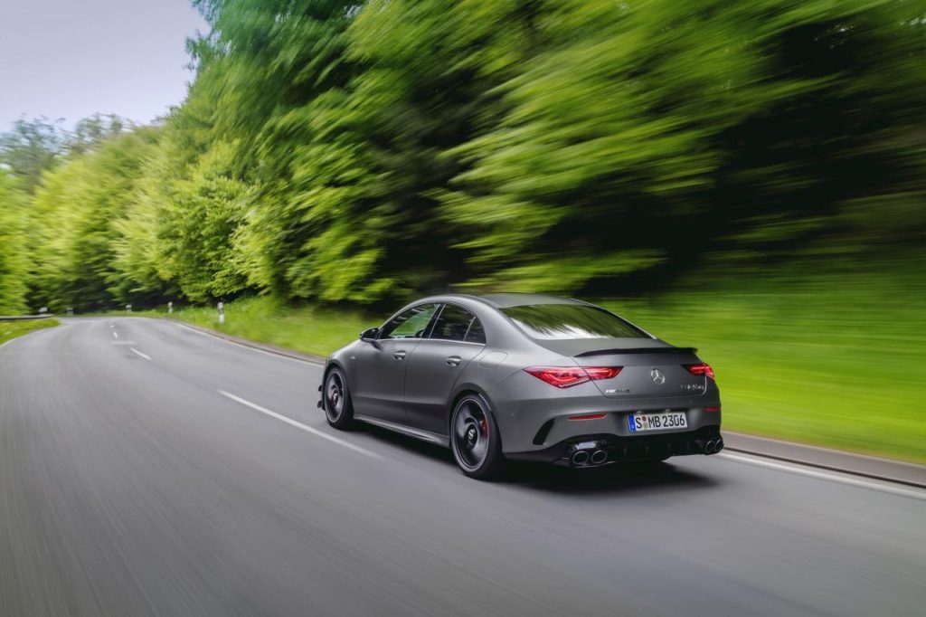 hd-mercedes_amg_a_45_4maticplus_et_cla_45_4maticplus_les_enfants_terribles_3-33