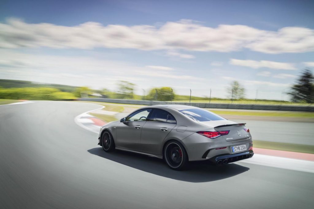 hd-mercedes_amg_a_45_4maticplus_et_cla_45_4maticplus_les_enfants_terribles_3-36