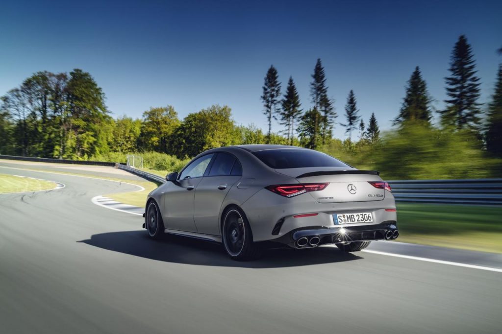 hd-mercedes_amg_a_45_4maticplus_et_cla_45_4maticplus_les_enfants_terribles_3-39