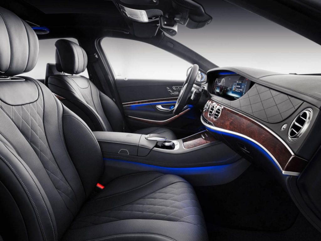 hd-mercedes_maybach_classe_s_restyle_genve_1-1
