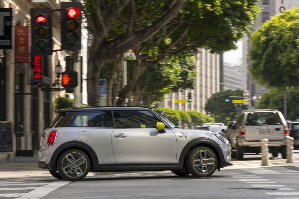 hd-mini_cooper_se_la_mini_lectrique_est_l_1-23